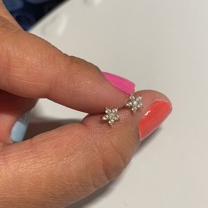 New Flower dainty earrings